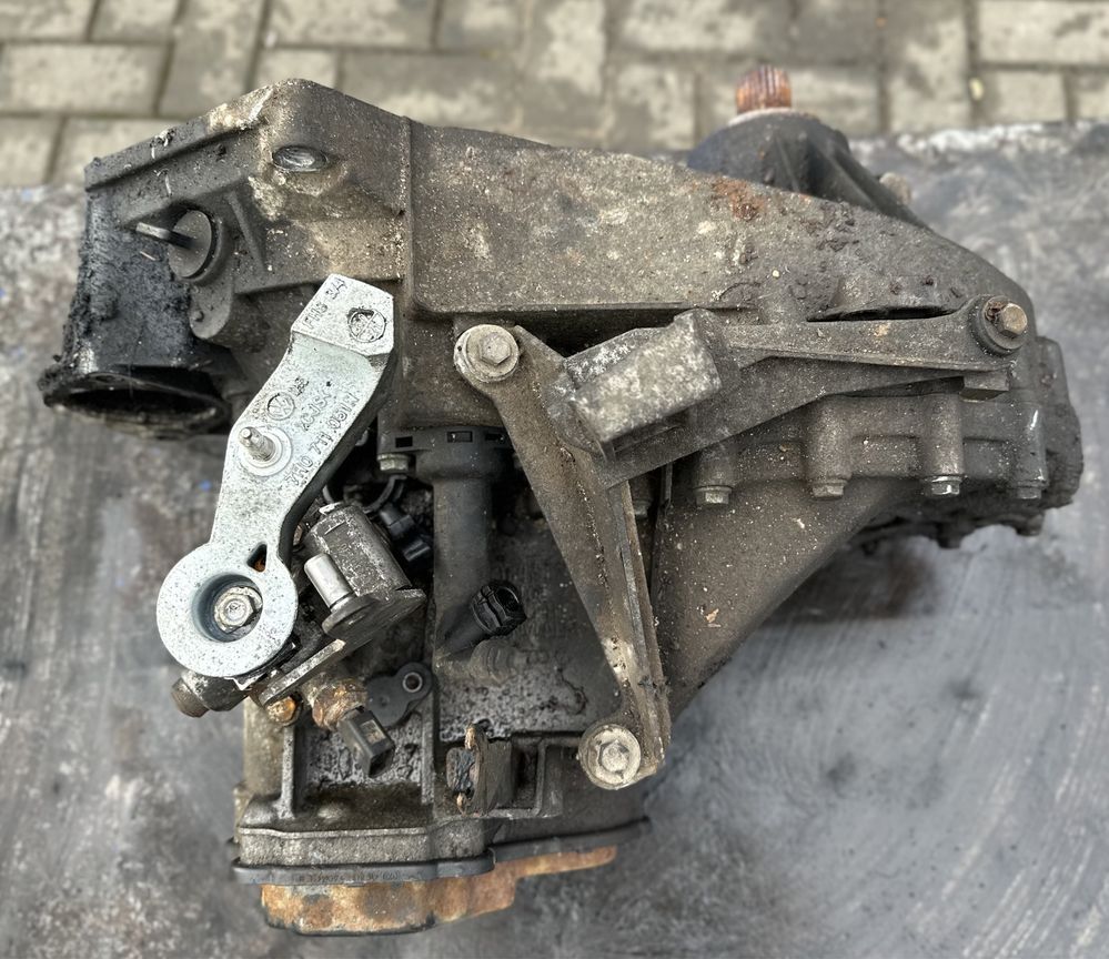 МКПП Volkswagen T5 1.9 tdi 5 ступка 02Z301103