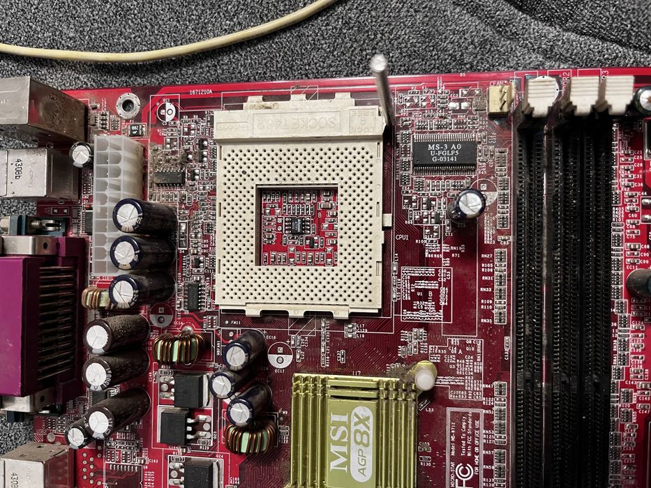 Płyta główna MSI KT4V (MS-6712) Socket A AGP 8x | retro PC