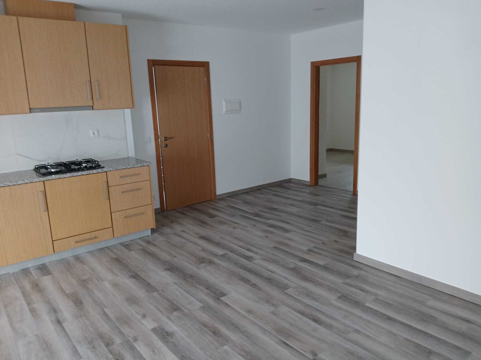 Apartamento T1 -  Planalto Leiria