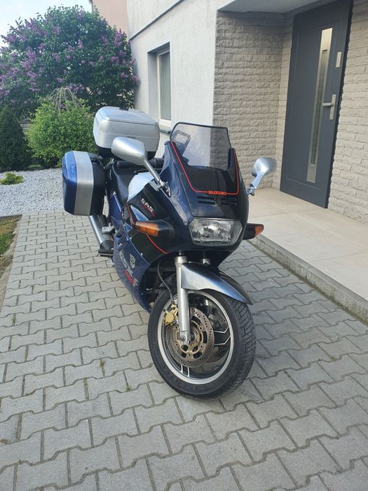 Suzuki gsx 1100f