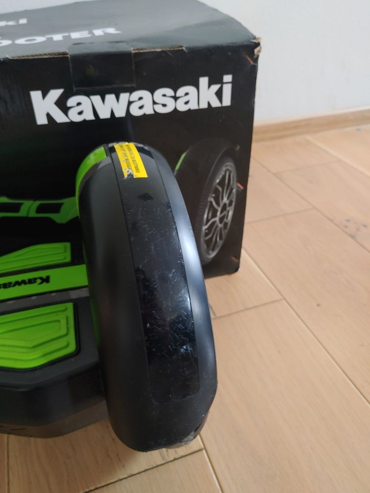 Deskorolka elektryczna kawasaki