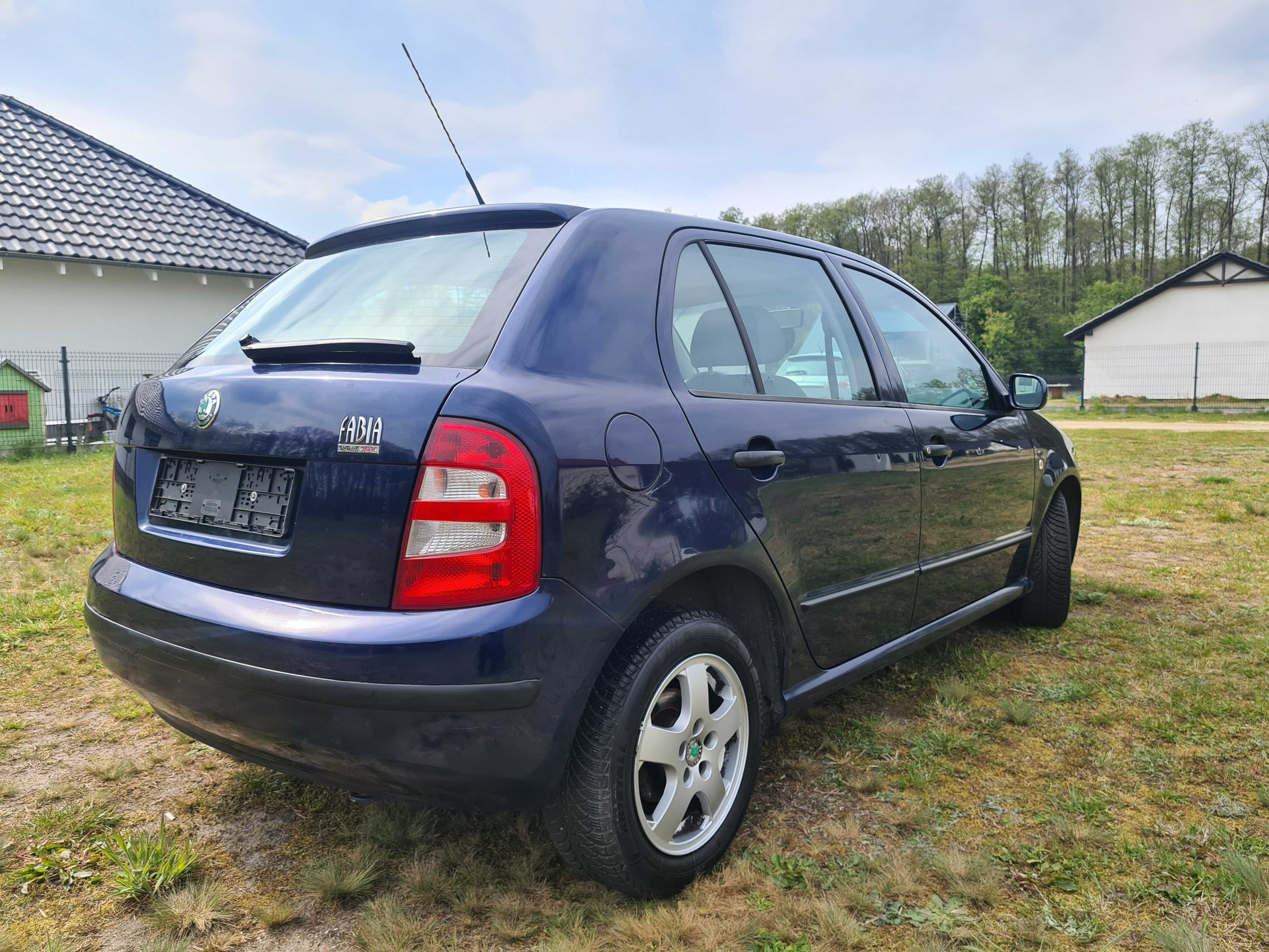 Skoda Fabia 1,4 16V 100KM Niski przebieg bezwypadkowa klima