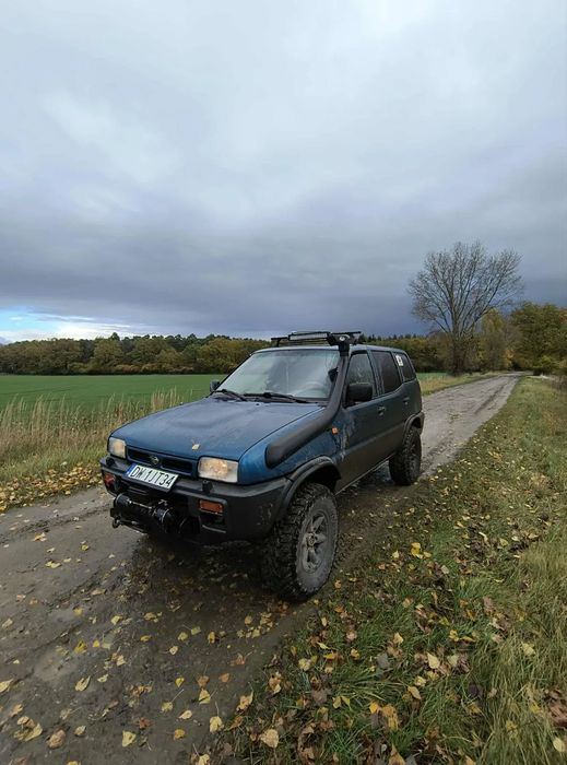 Nissan Terrano Auto Nissan Terrano 2 2.4 benzyna+ lpg