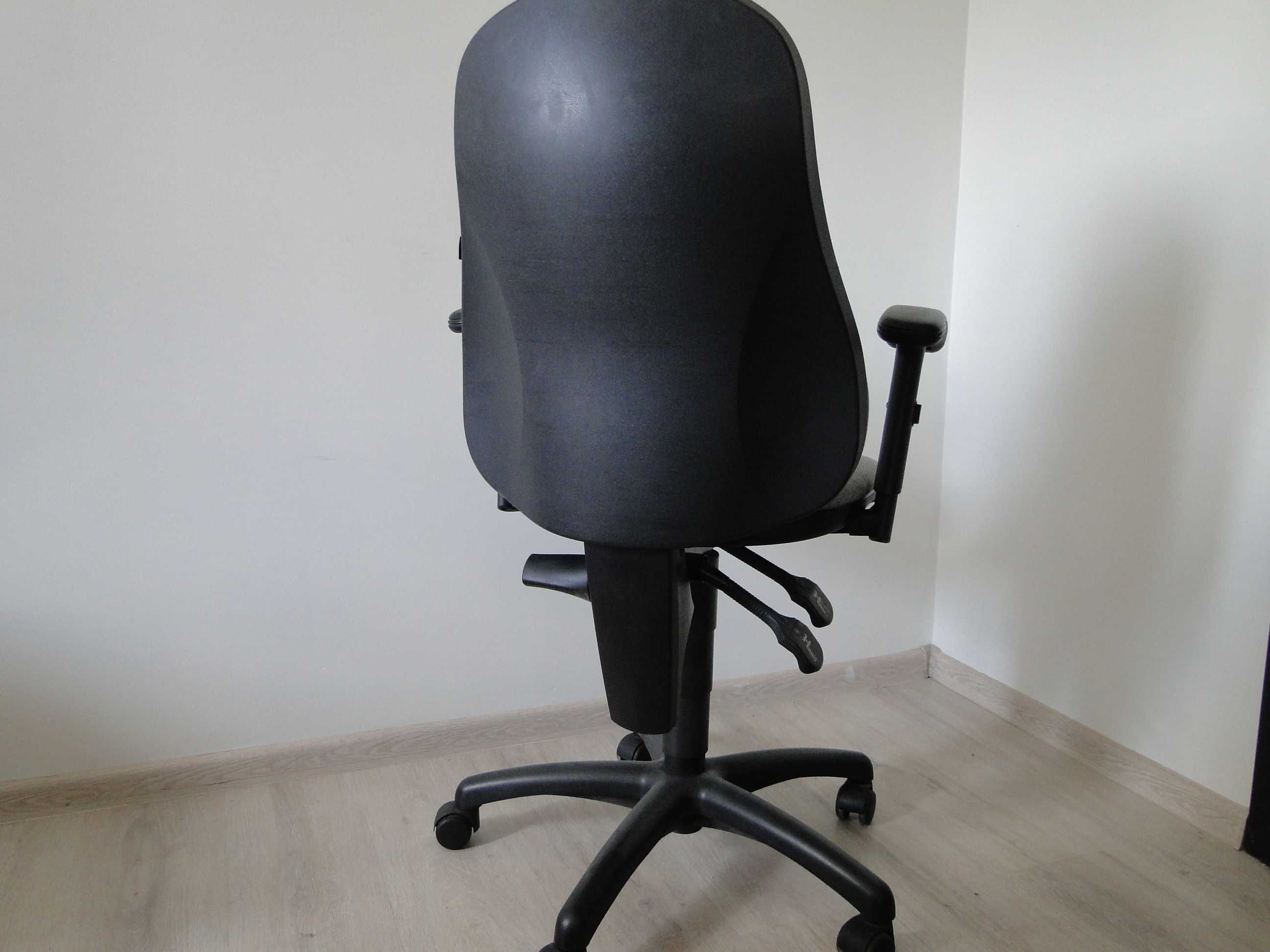 Fotel      Sigma