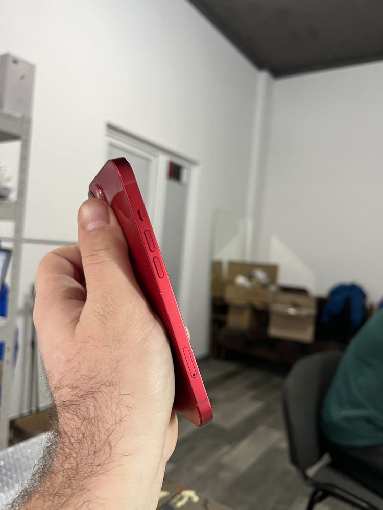 Apple iphone 13 128 gb red айфон червоний 95% батарея