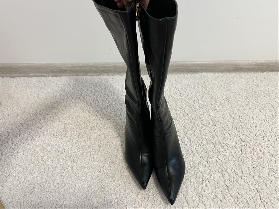 Ботінки жіночі. Чоботи. Ботінки на каблуку. Чоботи на підборах.Сапожки