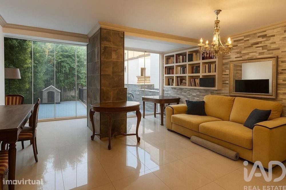 Moradia em banda T3 em Oeiras e São Julião da Barra, Paço de Arcos e C