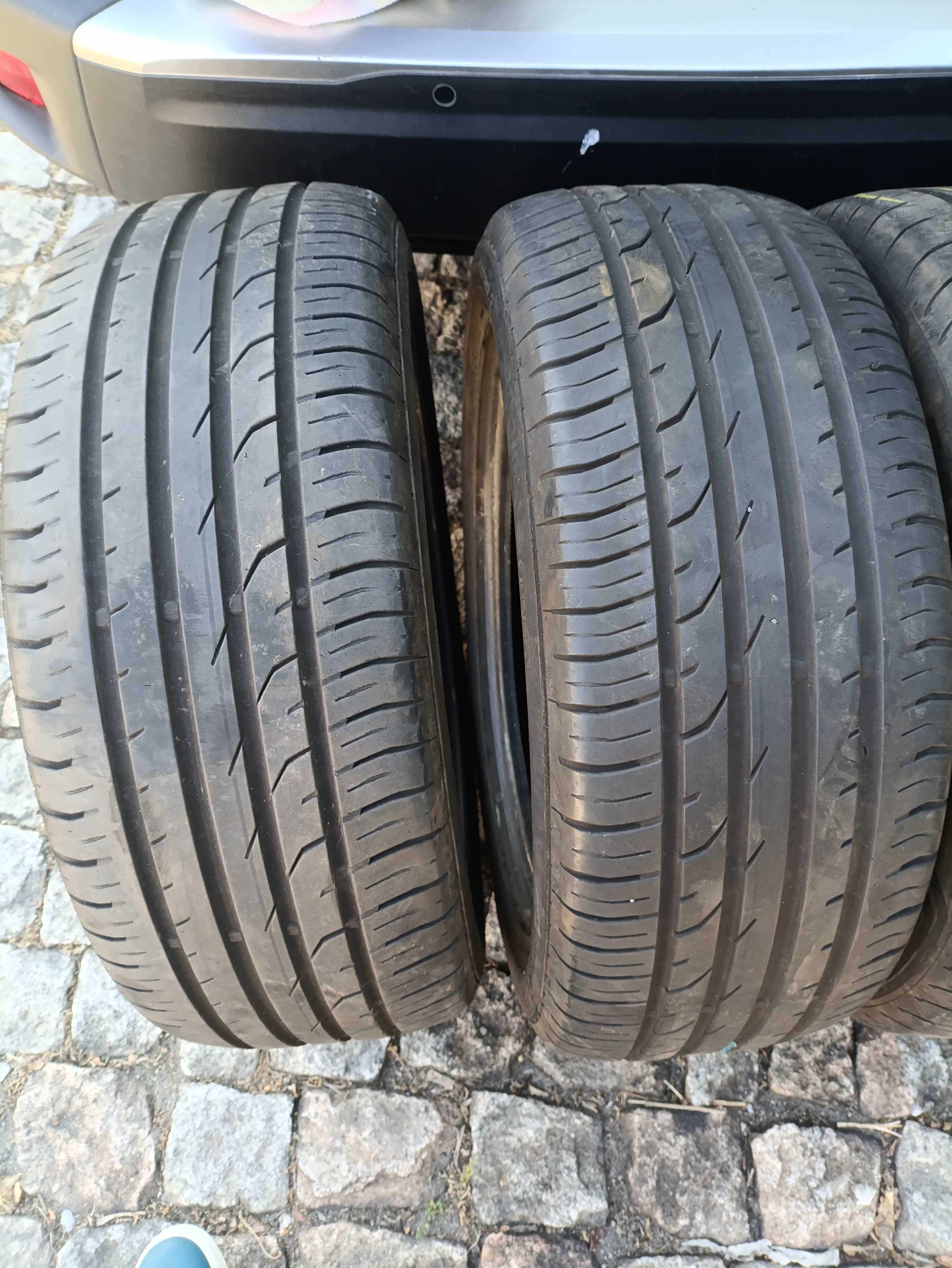Pneus 225/50 R17