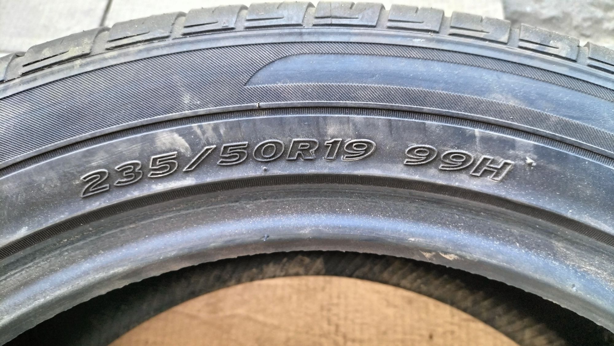 Шини r19 235/50 Hankook Optimo K415 2019рік літо літні