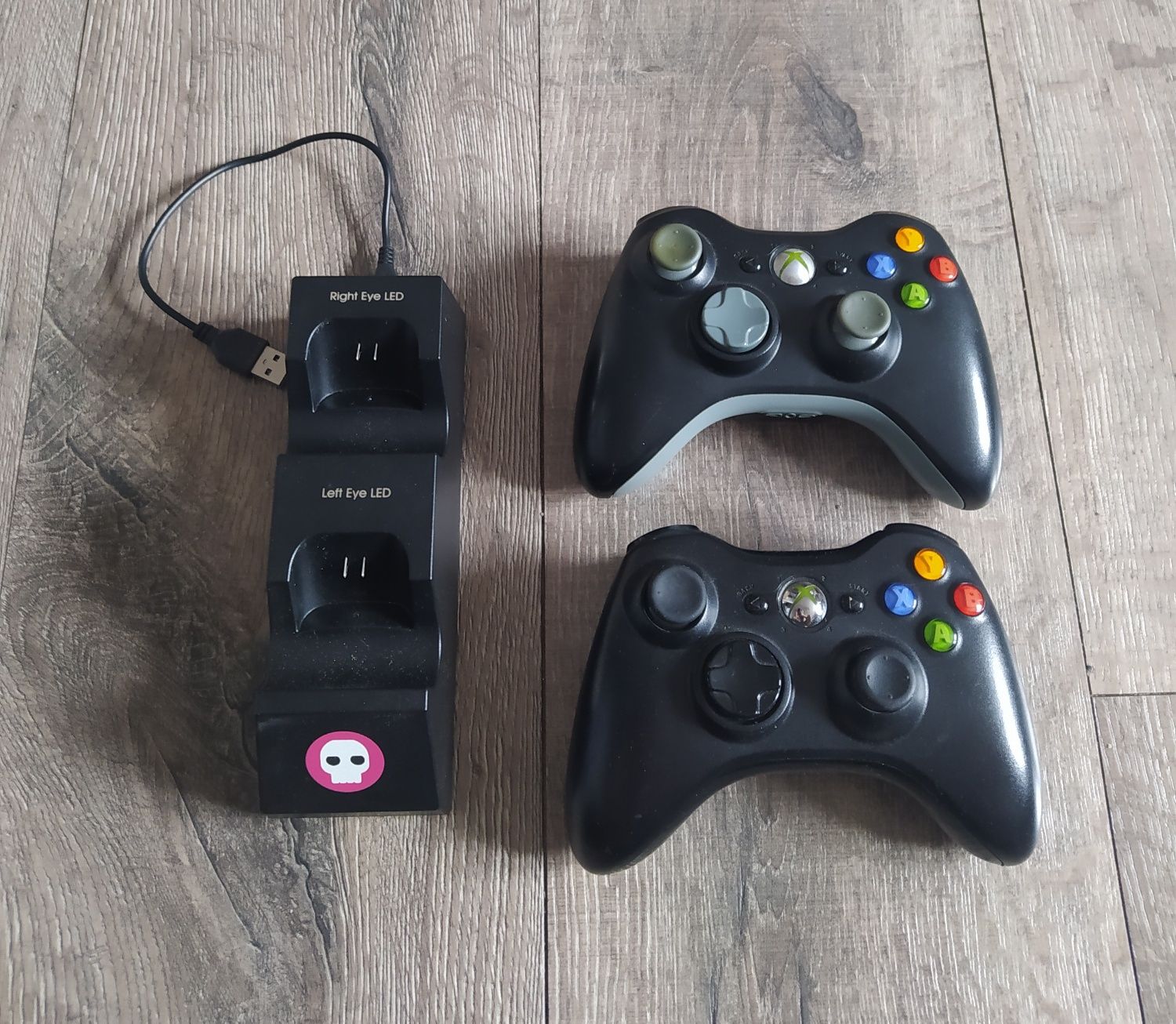 2x Pady Xbox 360 + Stacja Łądowania Wysyłka