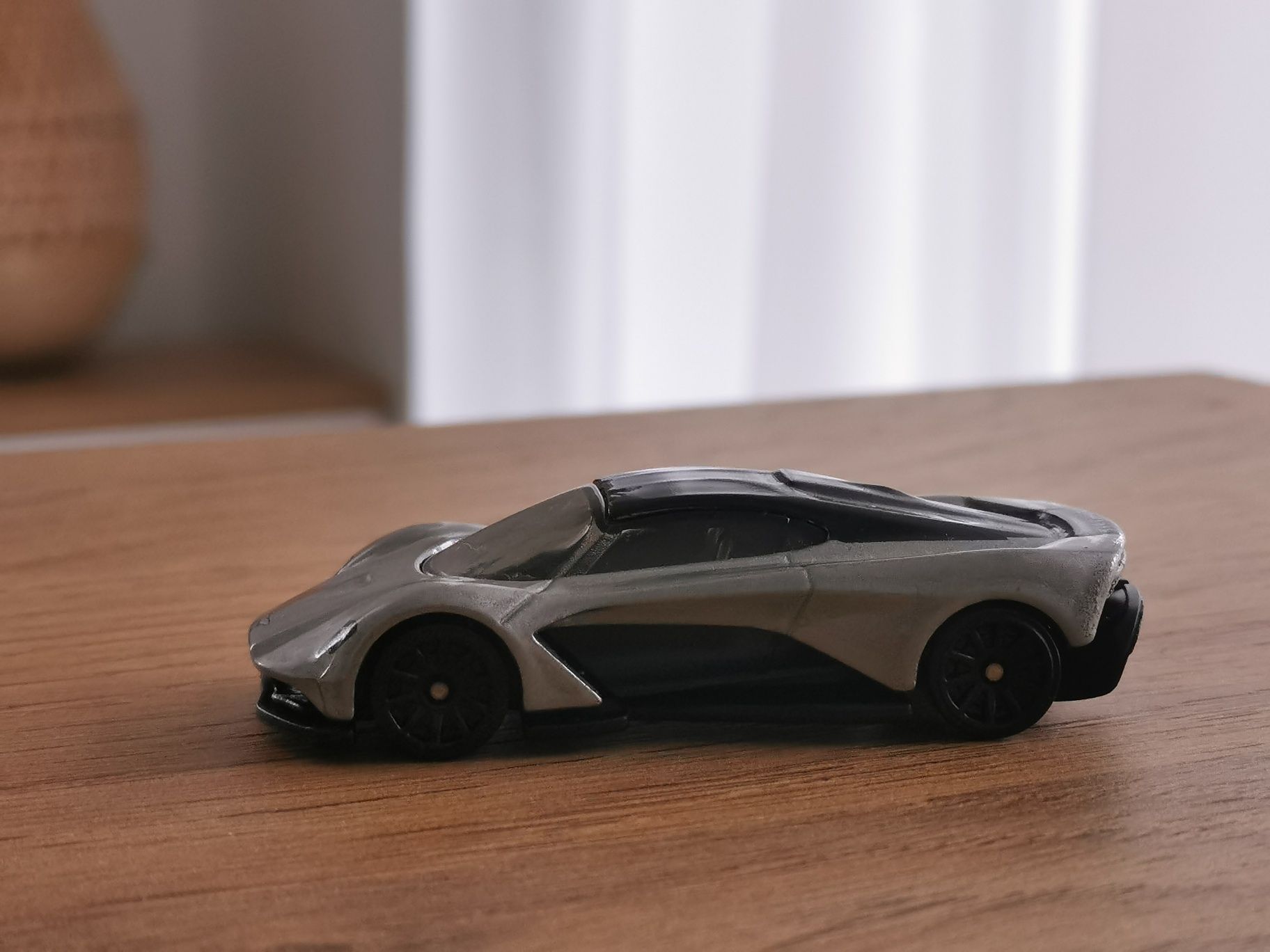 Hot Wheels Aston Martin Valhalla (2021)