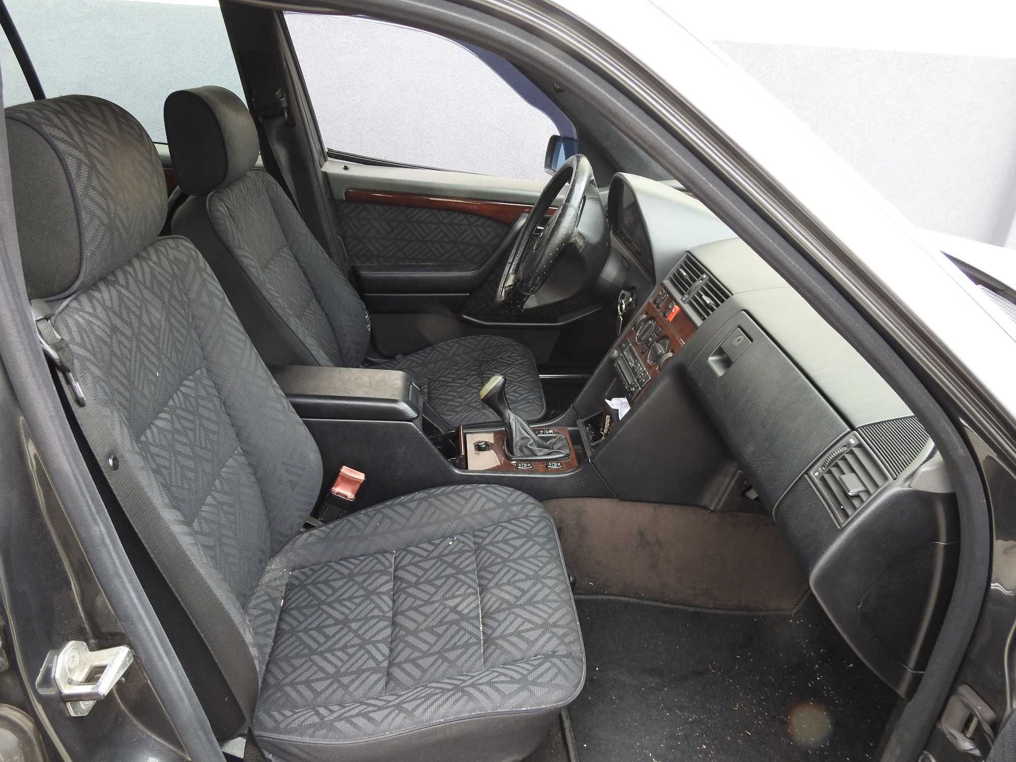 Mercedes-Benz C 220 Elegance