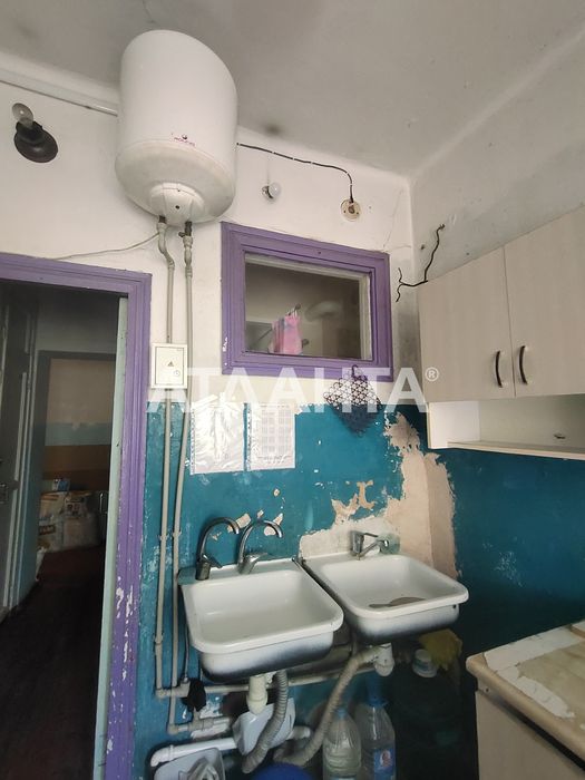 Продам комнату в коммунальной квартире на ул. Космонавтов