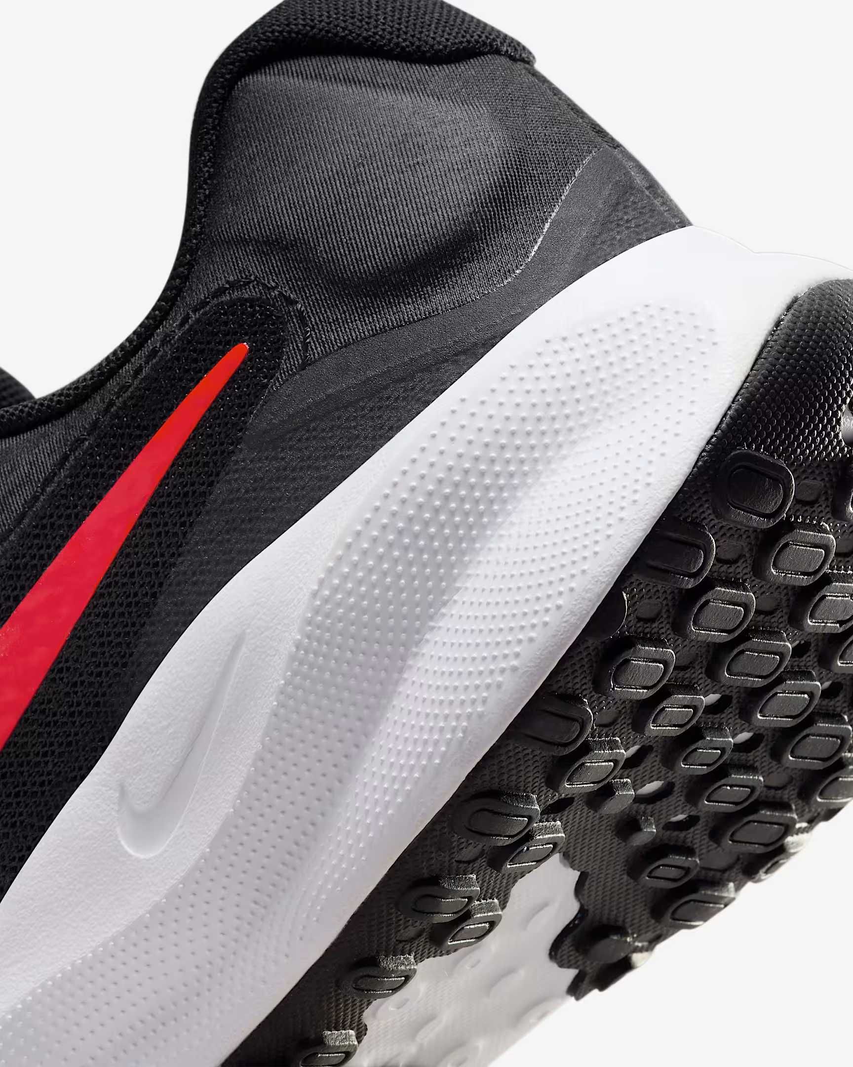 Кроссовки Nike Revolution 7 Swift Air Max React Оригинал! (FB2207-003)