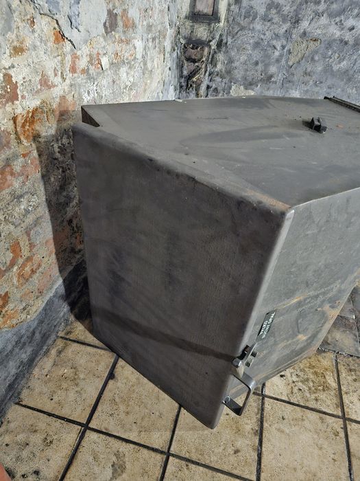 Pojemnik zasobnik węgla do podajnika, używany z 2013r