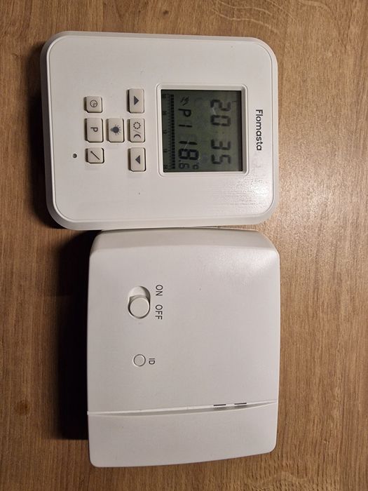 Sprzedam regulator pokojowy Flomasta