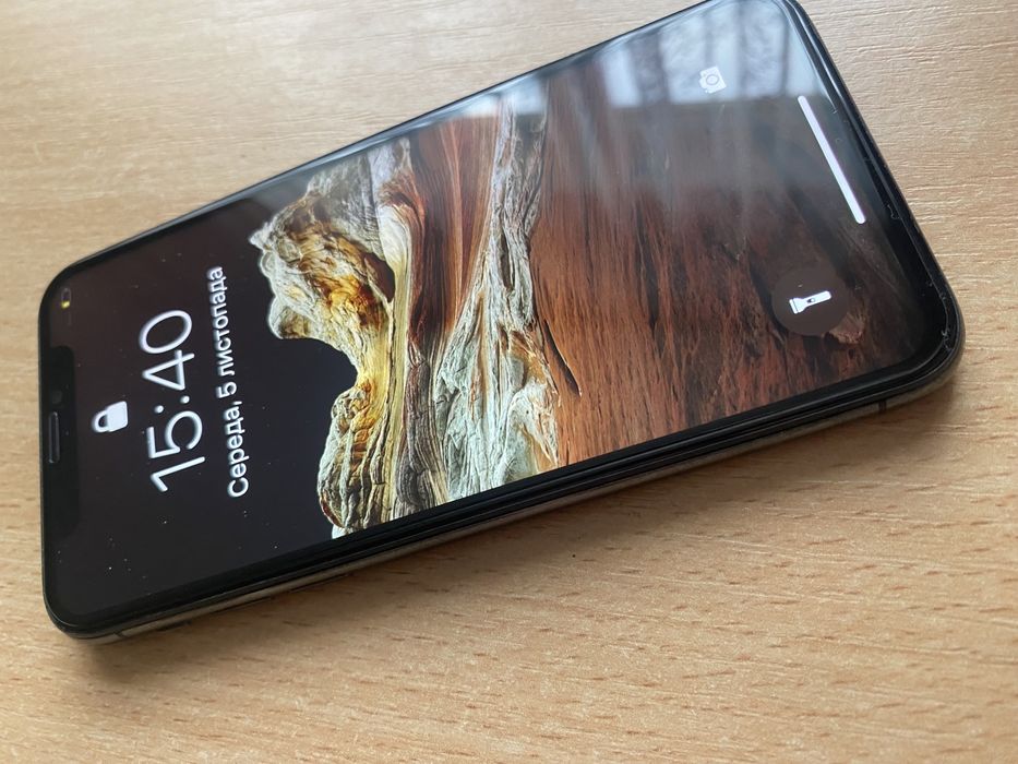 iPhone x 256 Гб в доброму стані