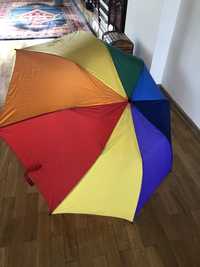 Tęczowy parasol z USA