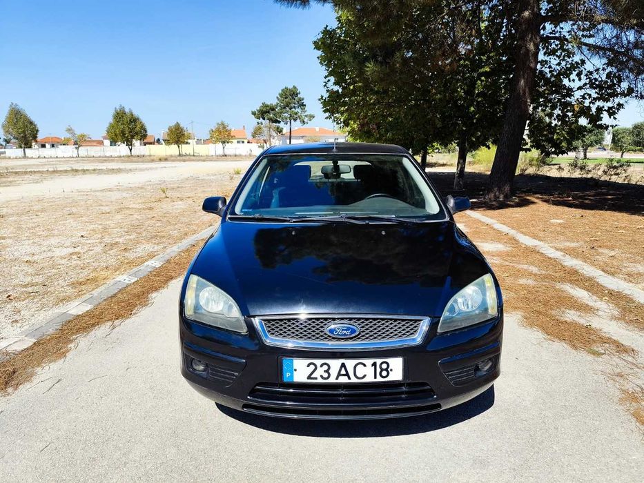 Ford Focus 1.4 16v Sport - 05