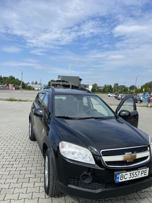 Продам авто Chevrolet Captiva 2008 2.4 бензин