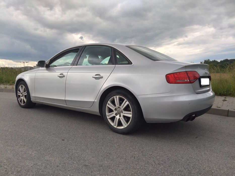 Audi a4 b8 limousine 2.0 tfsi 211km