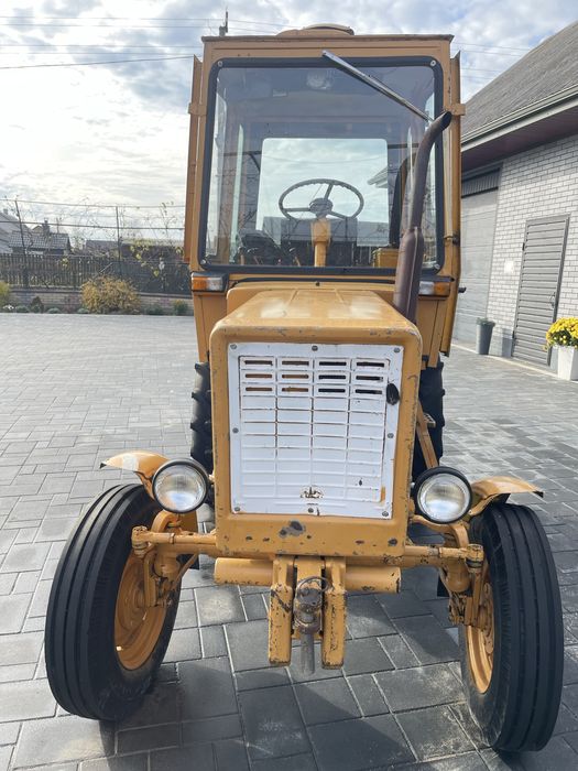 Продам трактор т25