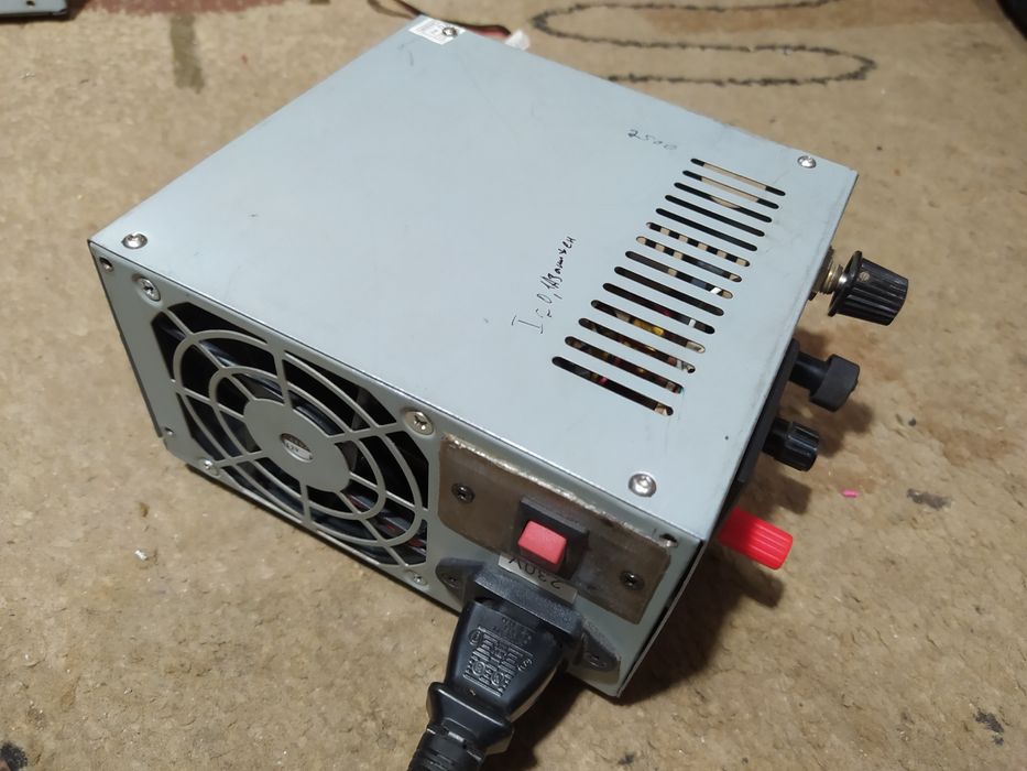 Блок питания 23в 5,8А,зарядное.