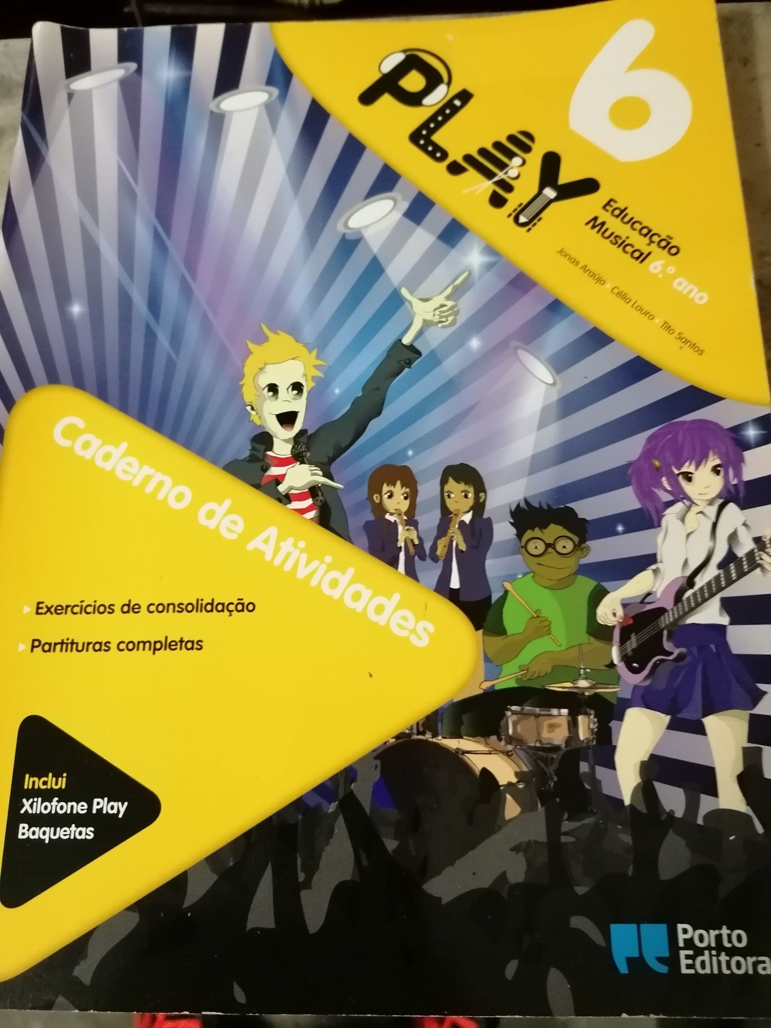 Livro de música e educação física