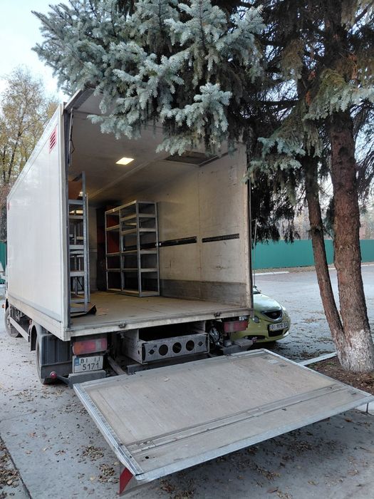 Вантажне авто з гідробортом до 5 т.  по м.Полтава, області та  Україні