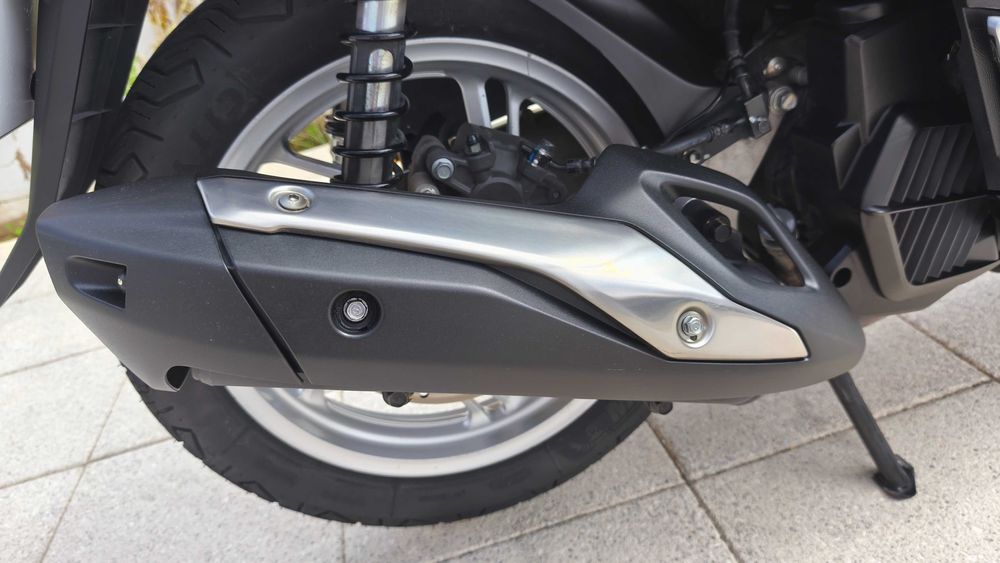 Scooter Honda SH 125i ABS TopBox SmartKey Full LED 3450km - como nova