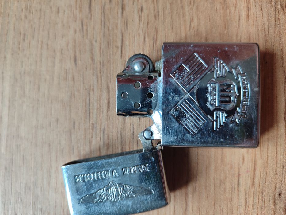 Запальничка "Зіппо" США та СРСР