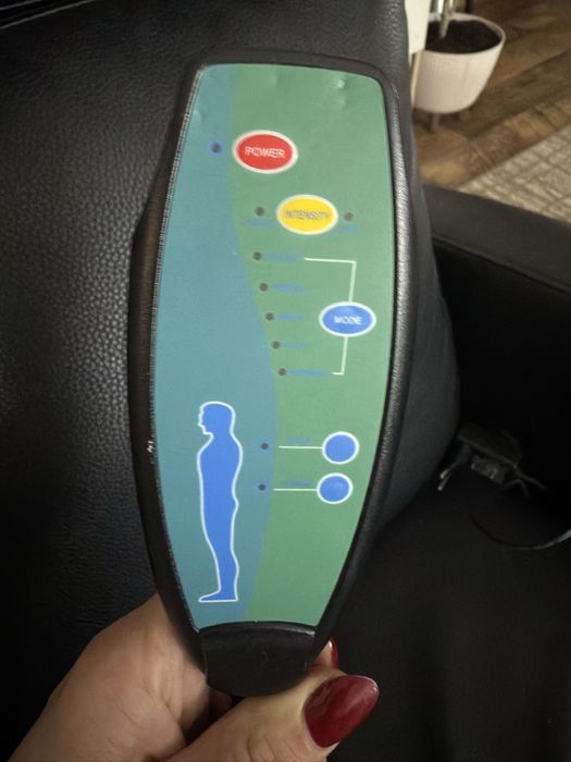 Fotel rozkladany z funkcja masażu