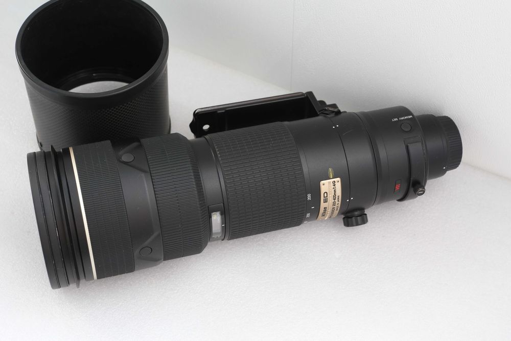 Телеоб'єктив Nikon AF-S Nikkor 200-400mm f4 G ED VR