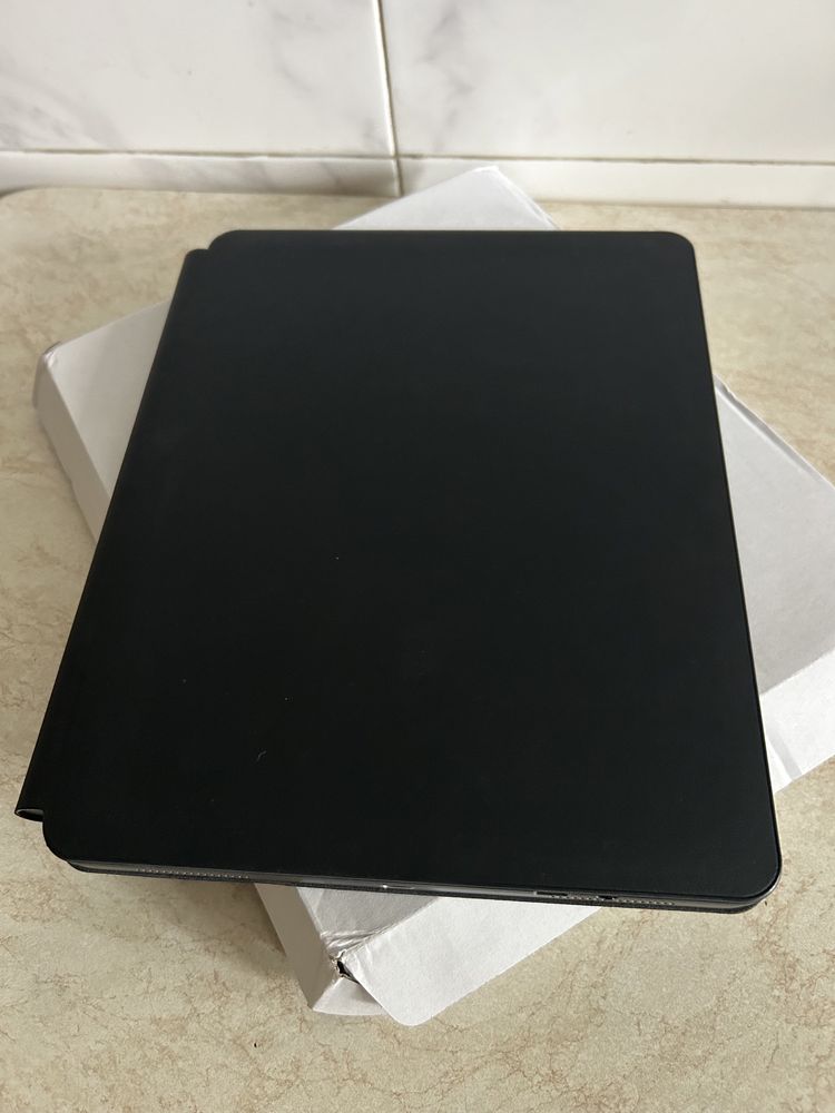Чохол-клавіатура Apple Magic Keyboard для iPad Pro 12.9 (пок. 3,4,5,6)