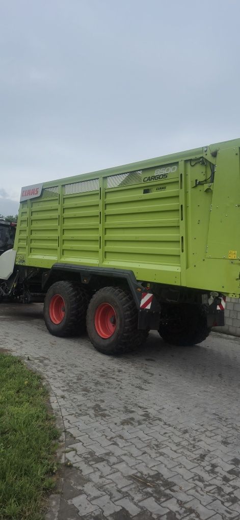 Przyczepa samozbierająca claas cargos 8500[pottinger ,krone ,strautman