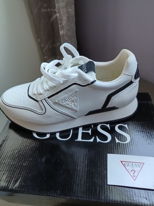 Buty Guess nowe .