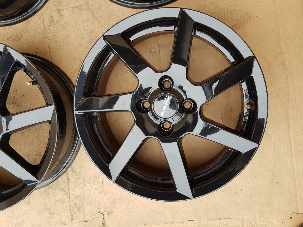 4x100 felgi aluminiowe 16 cali Smart 453 Twingo Clio Captur Sandero