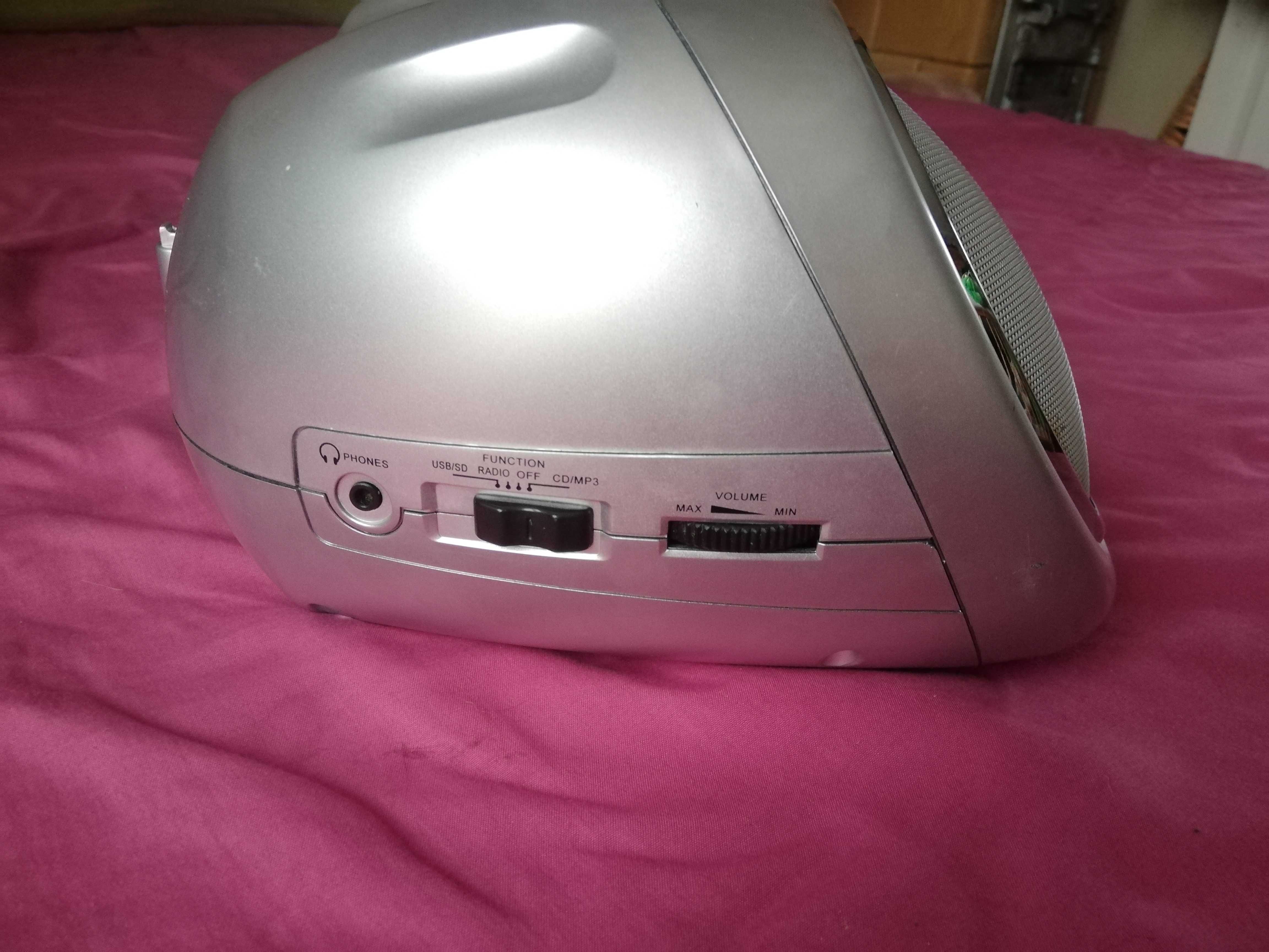odtwarzacz CD radio z wejściem USB/SD/MMC Mistral BBU-139C