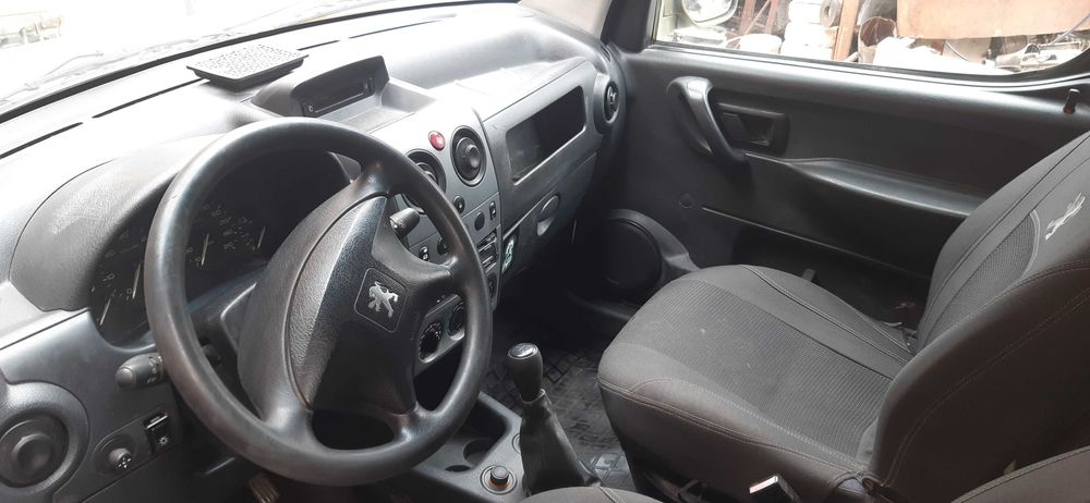 Продам Peugeot Partner 1 ,9 D