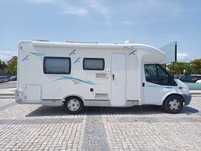 Vendo Autocaravana Ford/Challenger Perfilada