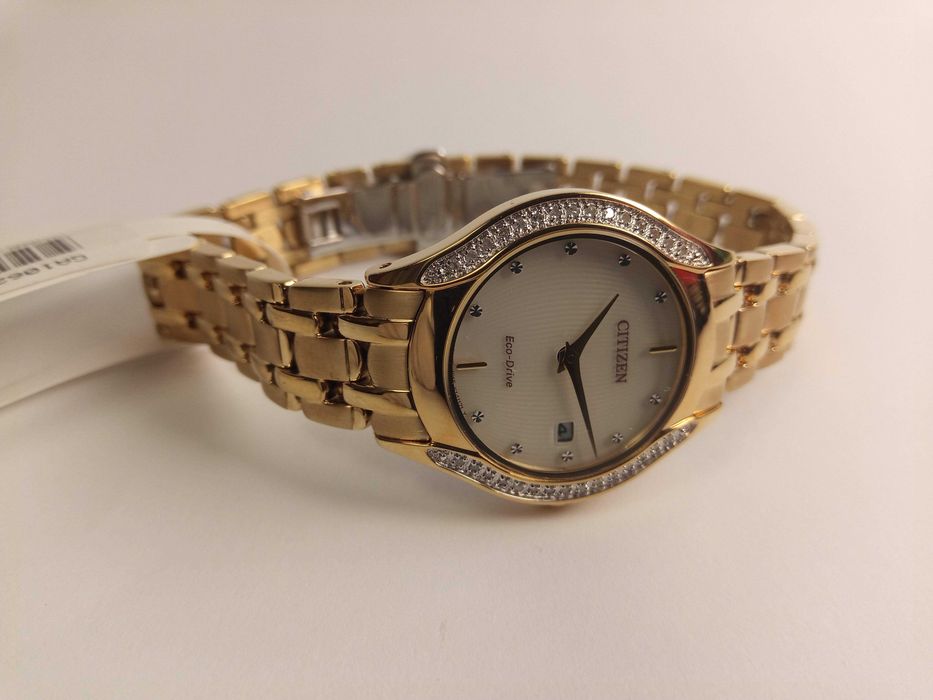 Японские женские часы Citizen с 40 бриллиантами, сапфир MSRP $475
