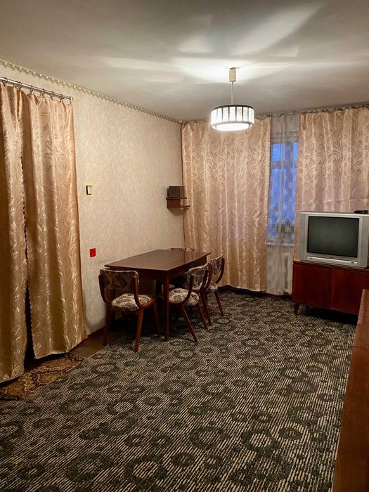 Хозяин ! 2к.Квартира, на 7-Зарічному -Академия Полиции, без комиссий.