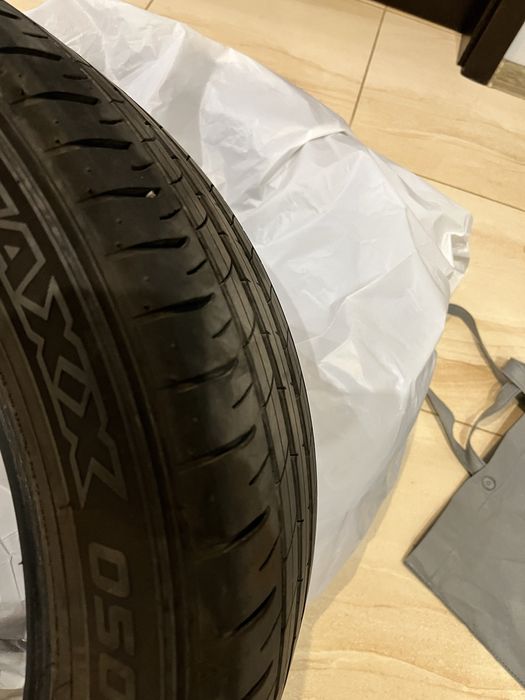 колеса 2 шт. б/в dunlop SP SPORT MAXX 050 225/50R18 95V