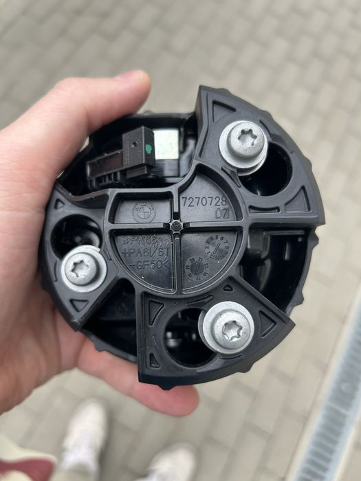 Кнопка відкривання багажника BMW  727072807