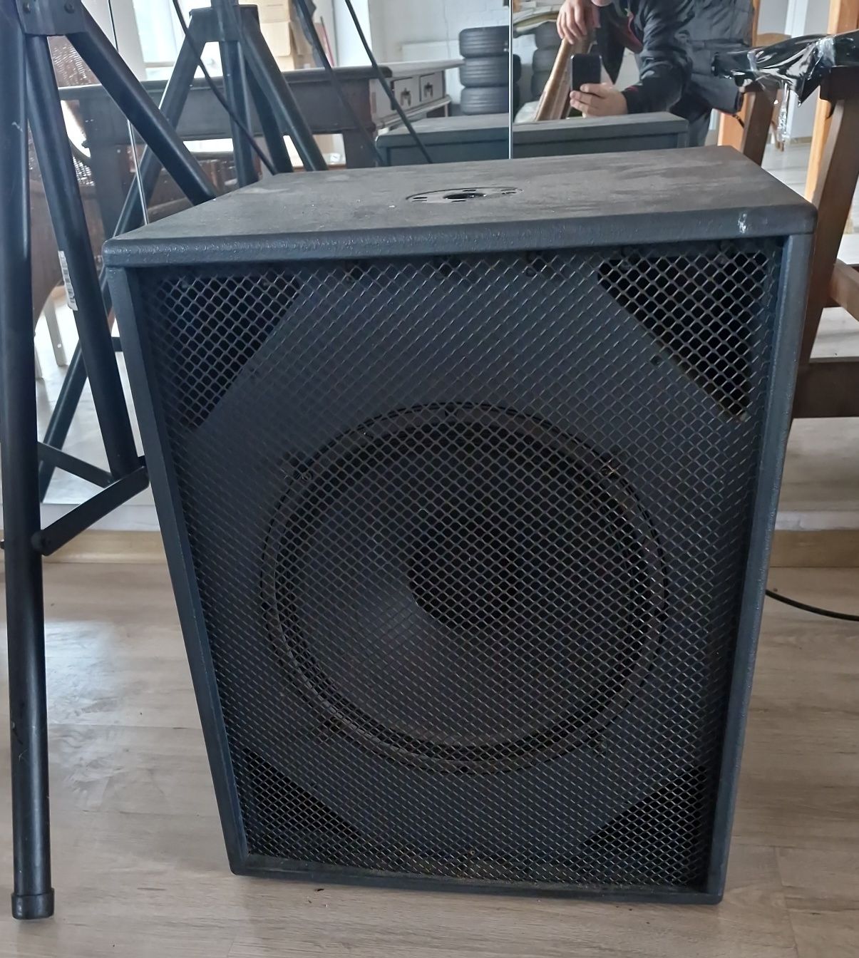 Yamaha p5000s Tannoy V12hp HK Audio