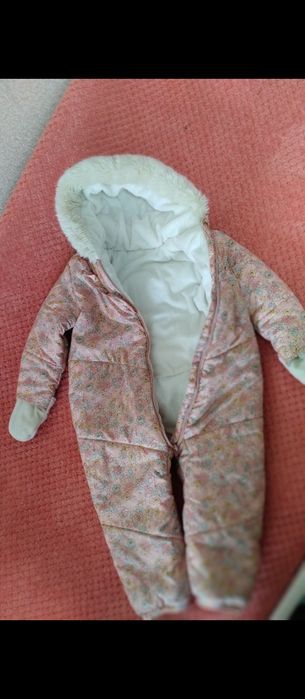 Зимовий комбінезон від бренду George дівчинка, розмір 86-92.