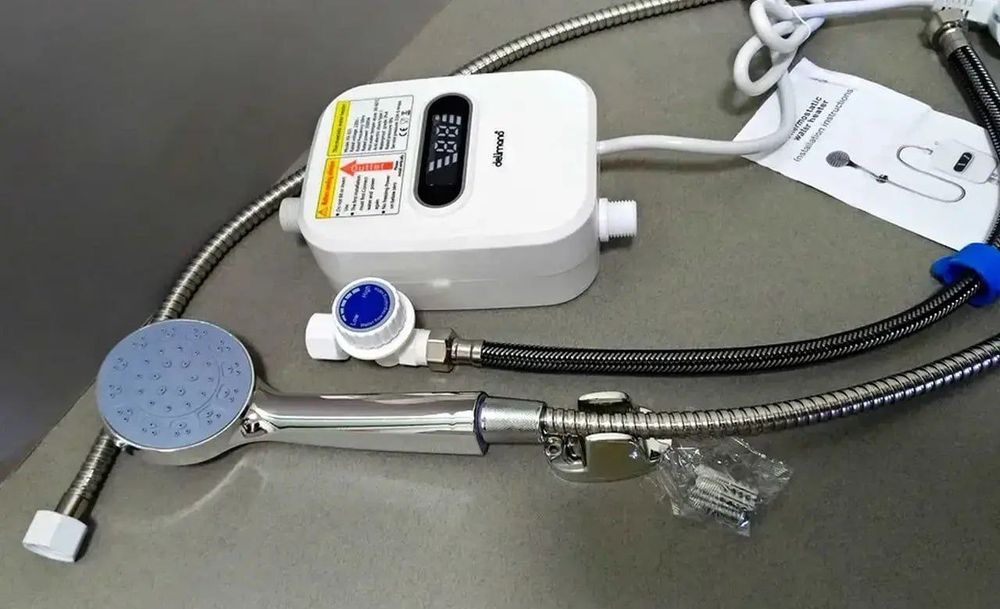 Водонагрівач проточний Temax RX-021 з дисплеєм, нагрівач води 3000 Вт
