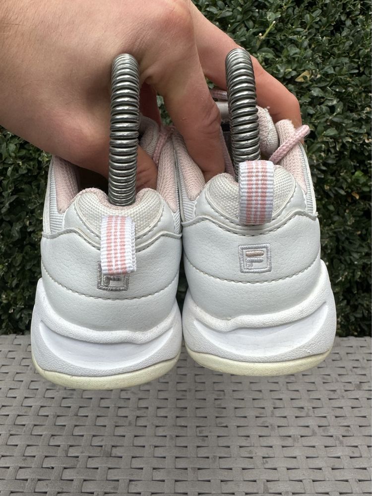 Fila кроссовки 29 размер детские белые на платформе оригинал