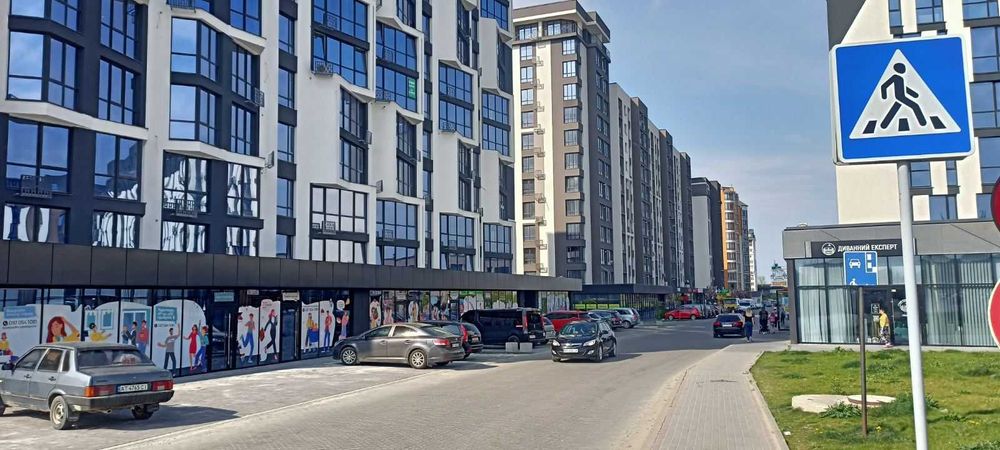 Здаються в оренду комерційні прим. в житловому масиві Ів. Франківська.