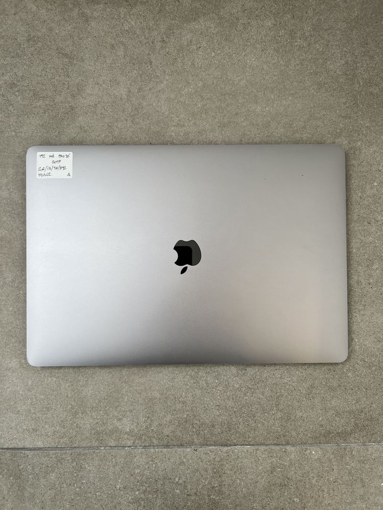720$ MacBook Pro 16 2019 MVVJ2 2,6GHz / i7 / 16 GB / 512gb SSD